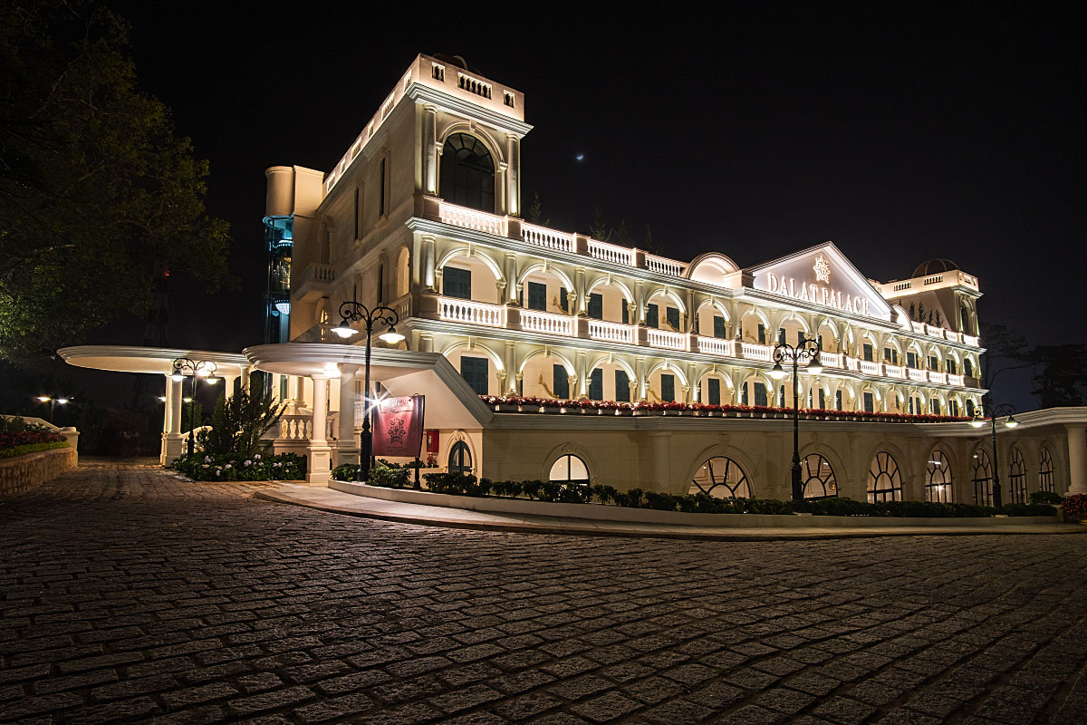 The new wing of the Dalat Palace is the perfect fit for the original building Dalat Palace Hotel.
