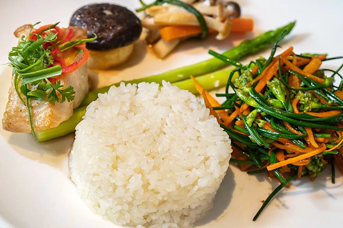 Snowfish with vegetables