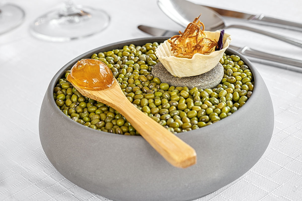 Chamomile tea with chickpea hummus in a shell