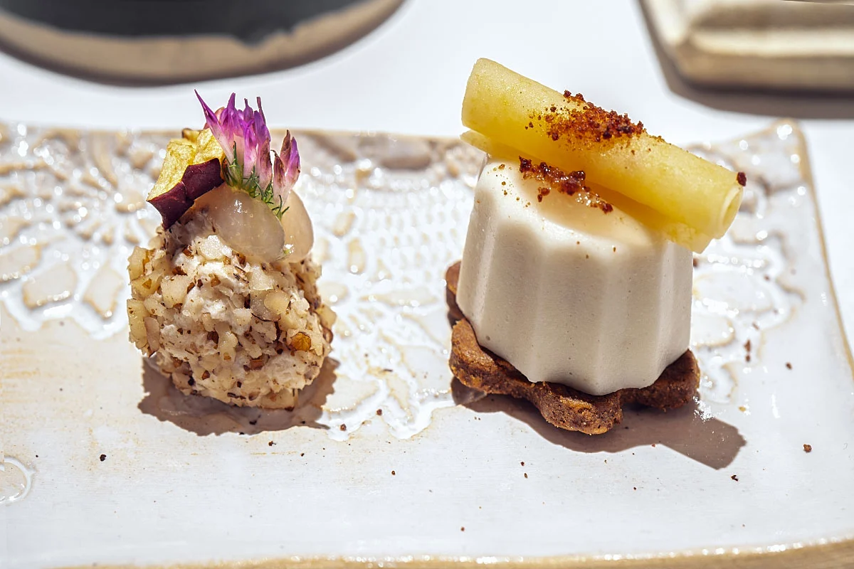 Sunchoke, fish and buckwheat appeared in the first small bites.