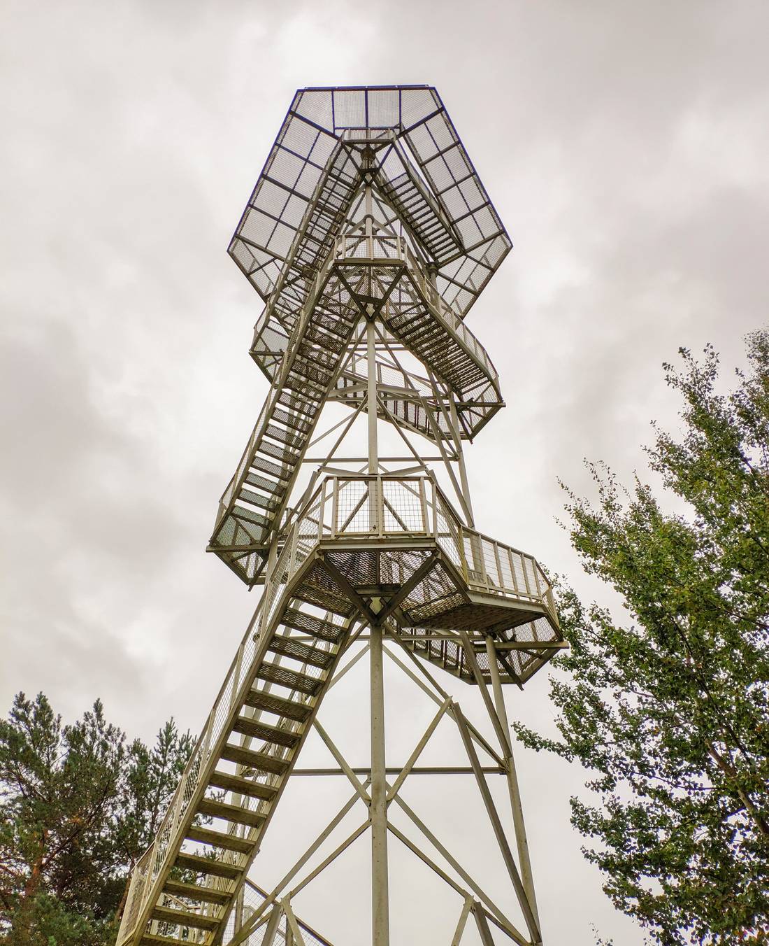 Vilkakalnis (Ignalina) observation tower. Photo by Wander Spot Explore ©