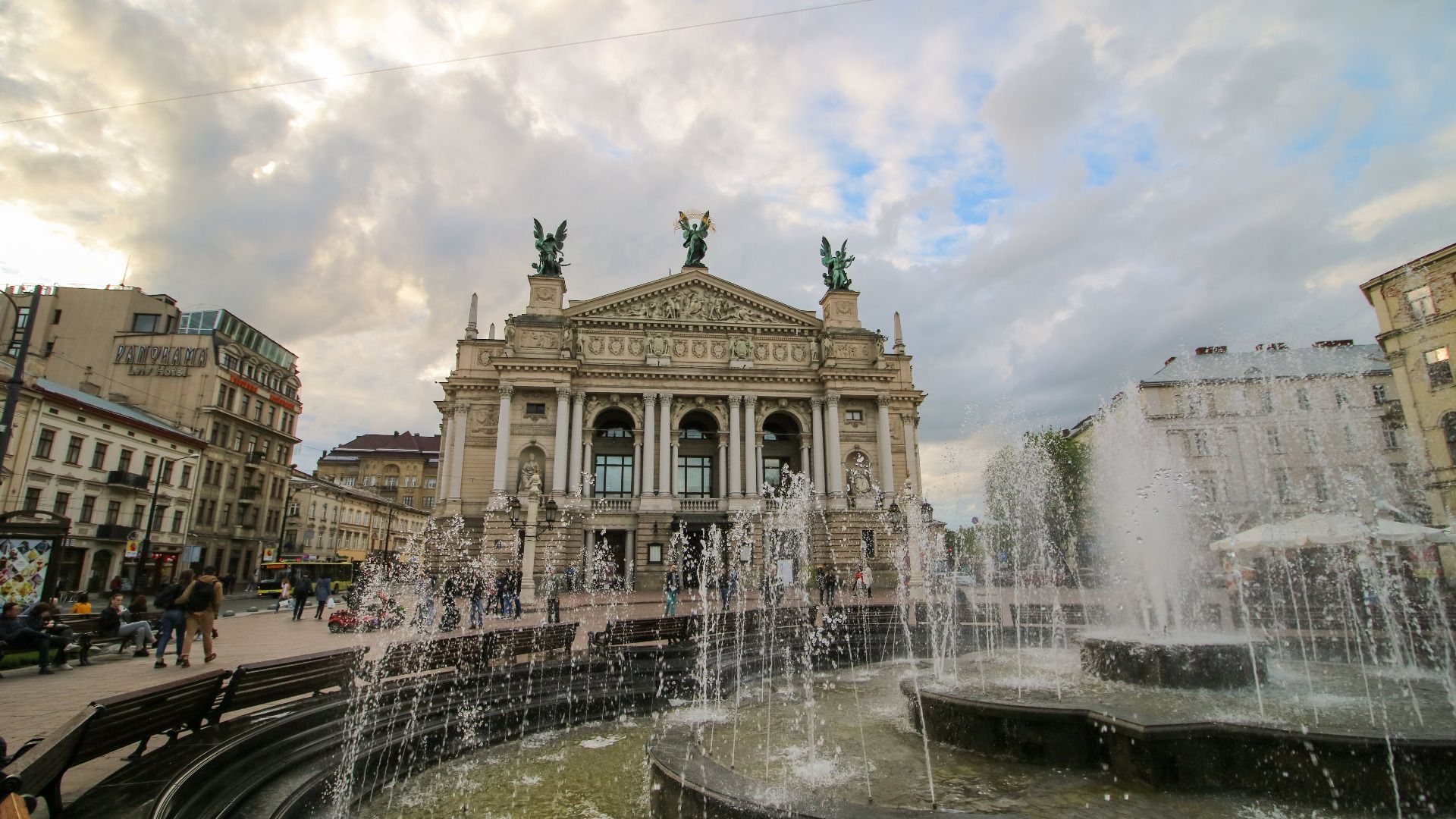 Opera and Ballet Theater. Photo by Wander Spot Explore ©