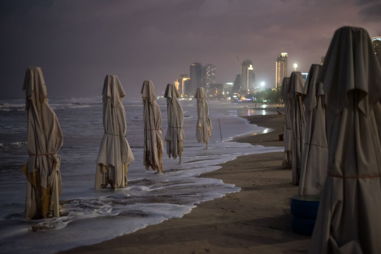 A Photo Walk in Off-Season Da Nang, Vietnam