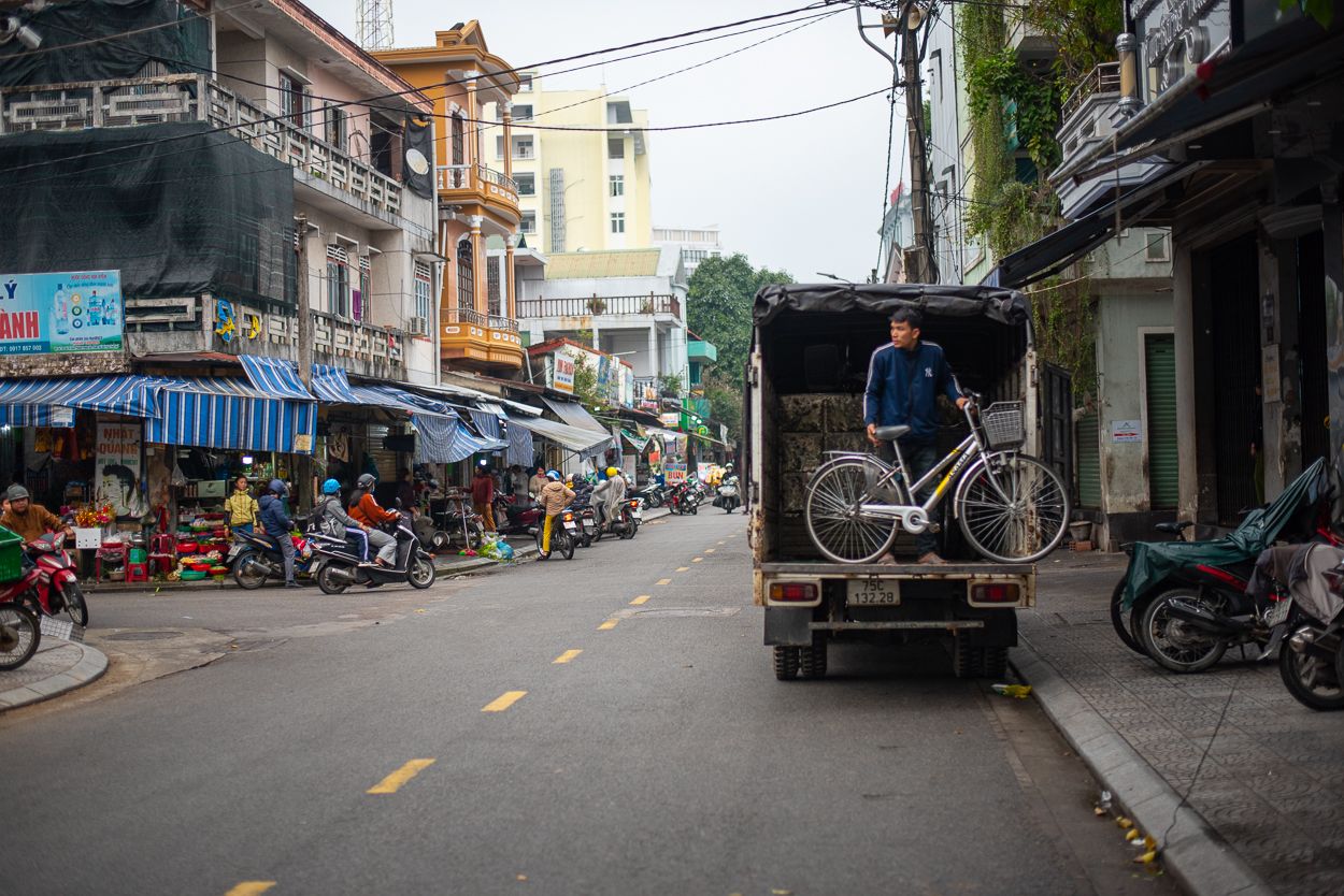 Stuck in Hue. Street Photography in Low Season