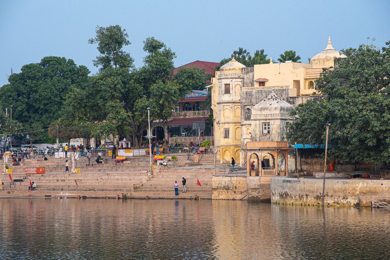 Pushkar 🇮🇳 A Holy City by the Lake 