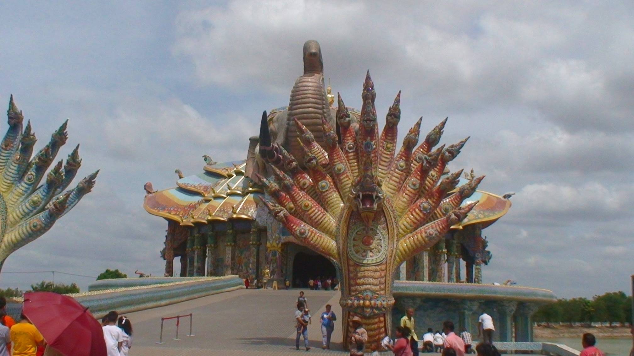 Wat Ban Rai (วัดบ้านไร่) - Elephant Temple (Part 1)