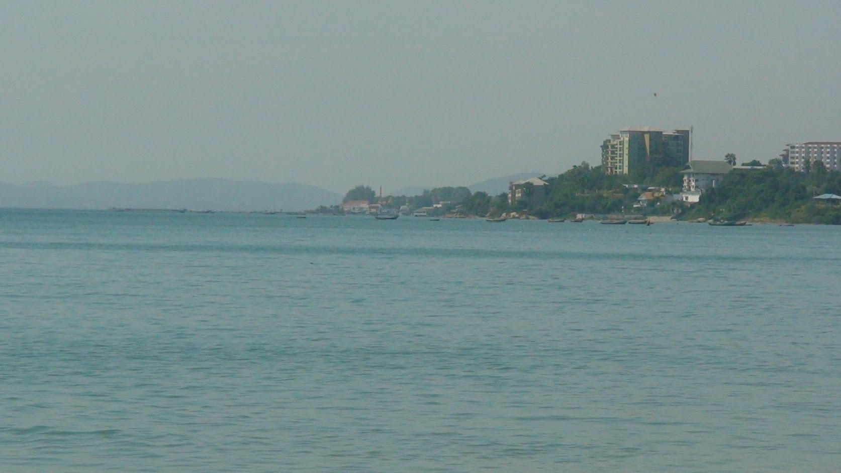 view to beach condomeniums....