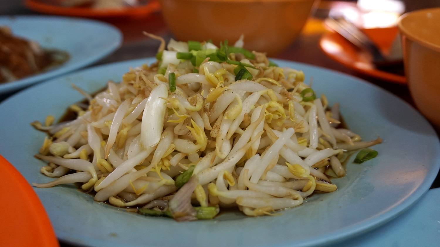 Ipoh’s very own beansprouts! Fat, short, crunchy and juicy...