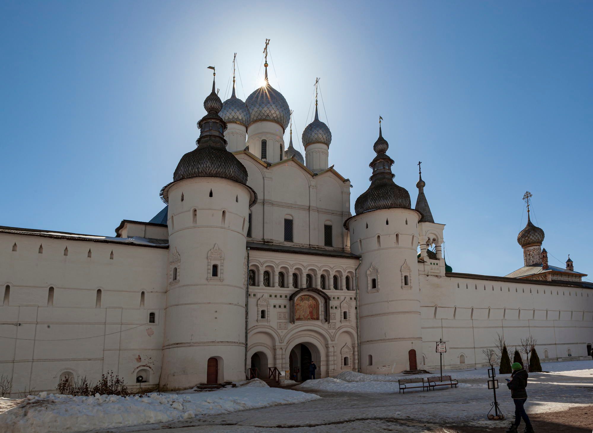 Rostov the Great - an old Russian city on the lake