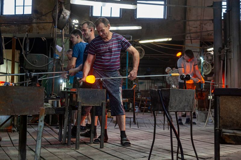 Ivanishchensky glass factory