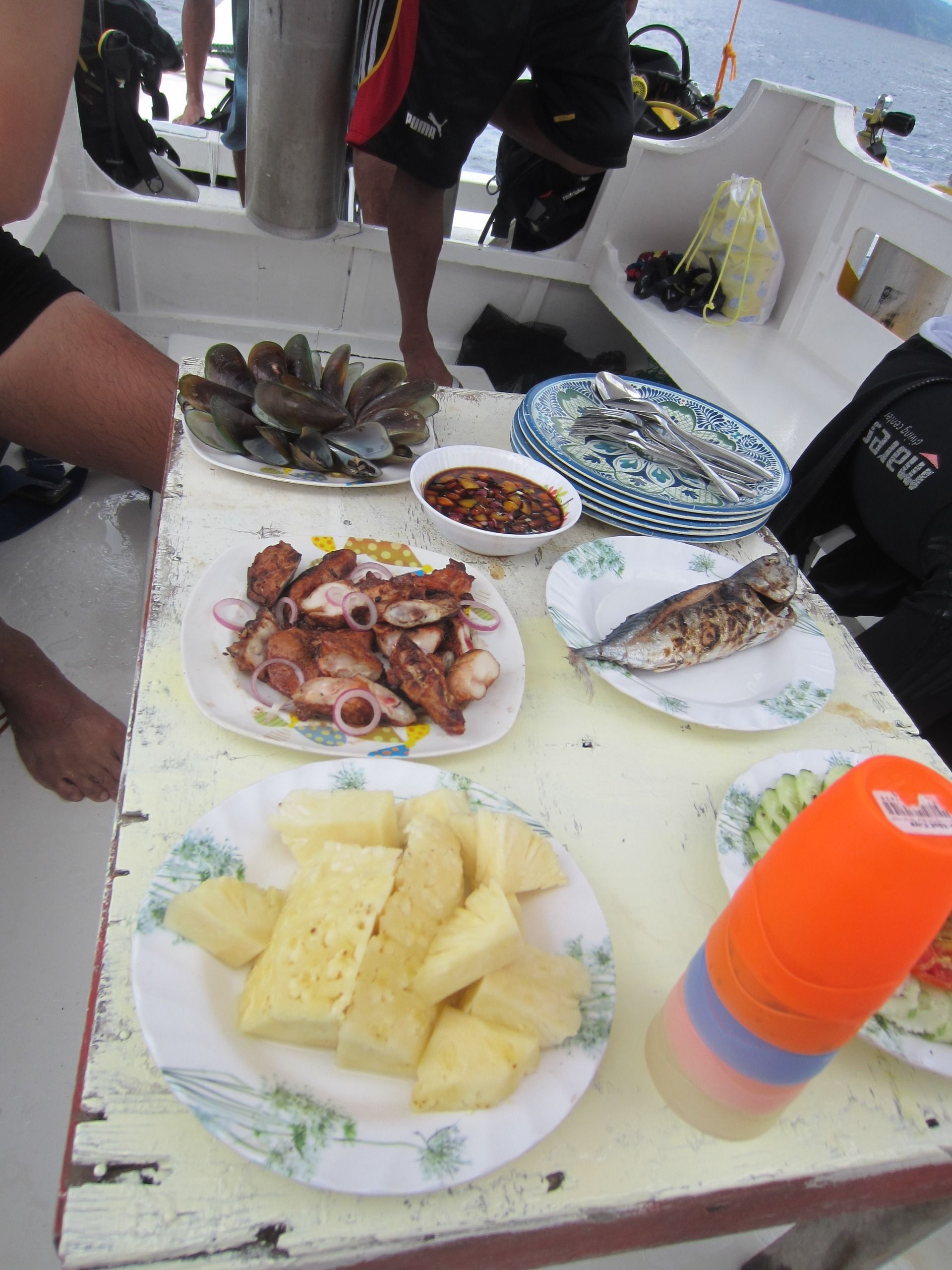 Tasty and light meal to keep the buoyancy the same.