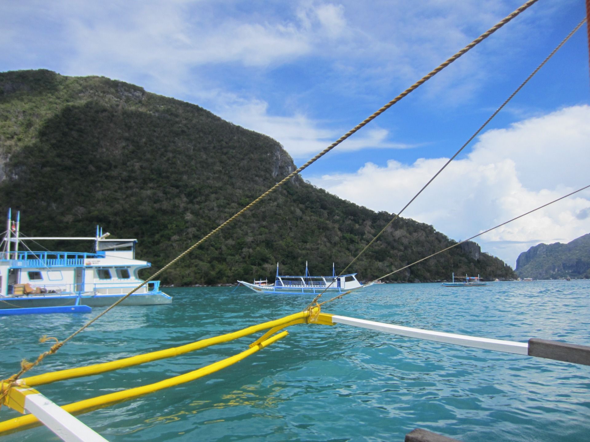 Heading towards the other boats yet we do not hit.