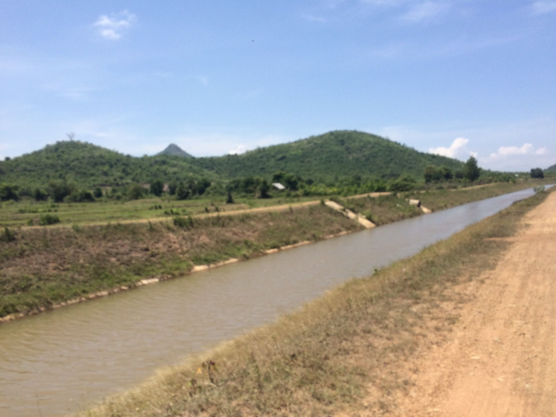 Along this road is a few places to say. I don’t need much but I want peace and quite and not a party spot.