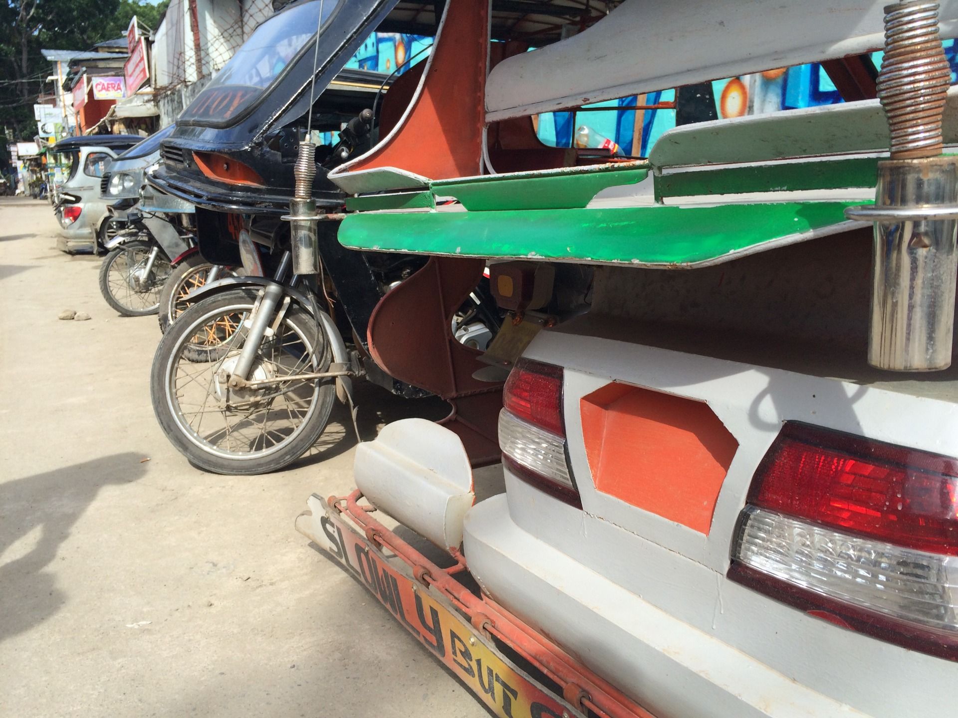 Like the back end of a typical car lots of people drive.