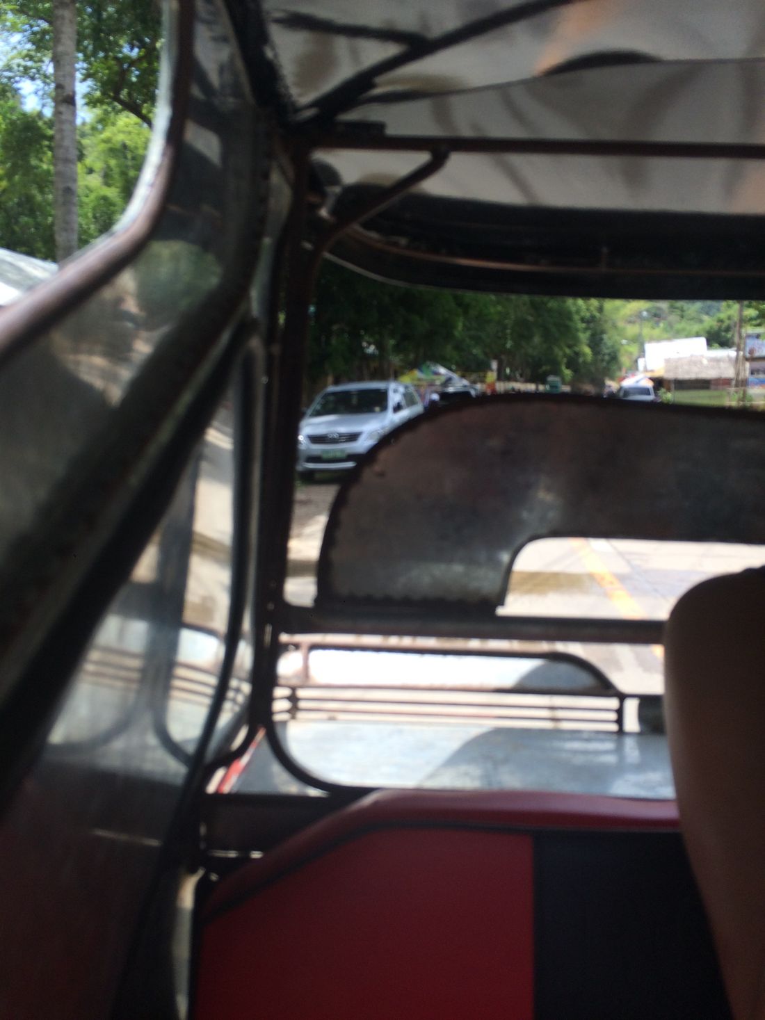 Still the shake is too mcuh for the camer to take...something must be done.