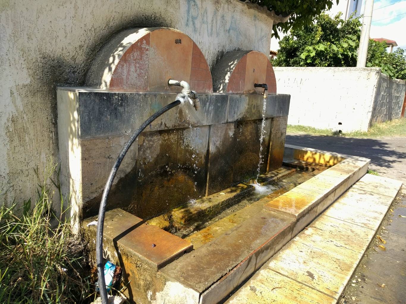 You can find wells like this everywhere on the Balkans. Very convenient for getting drinking water, too!