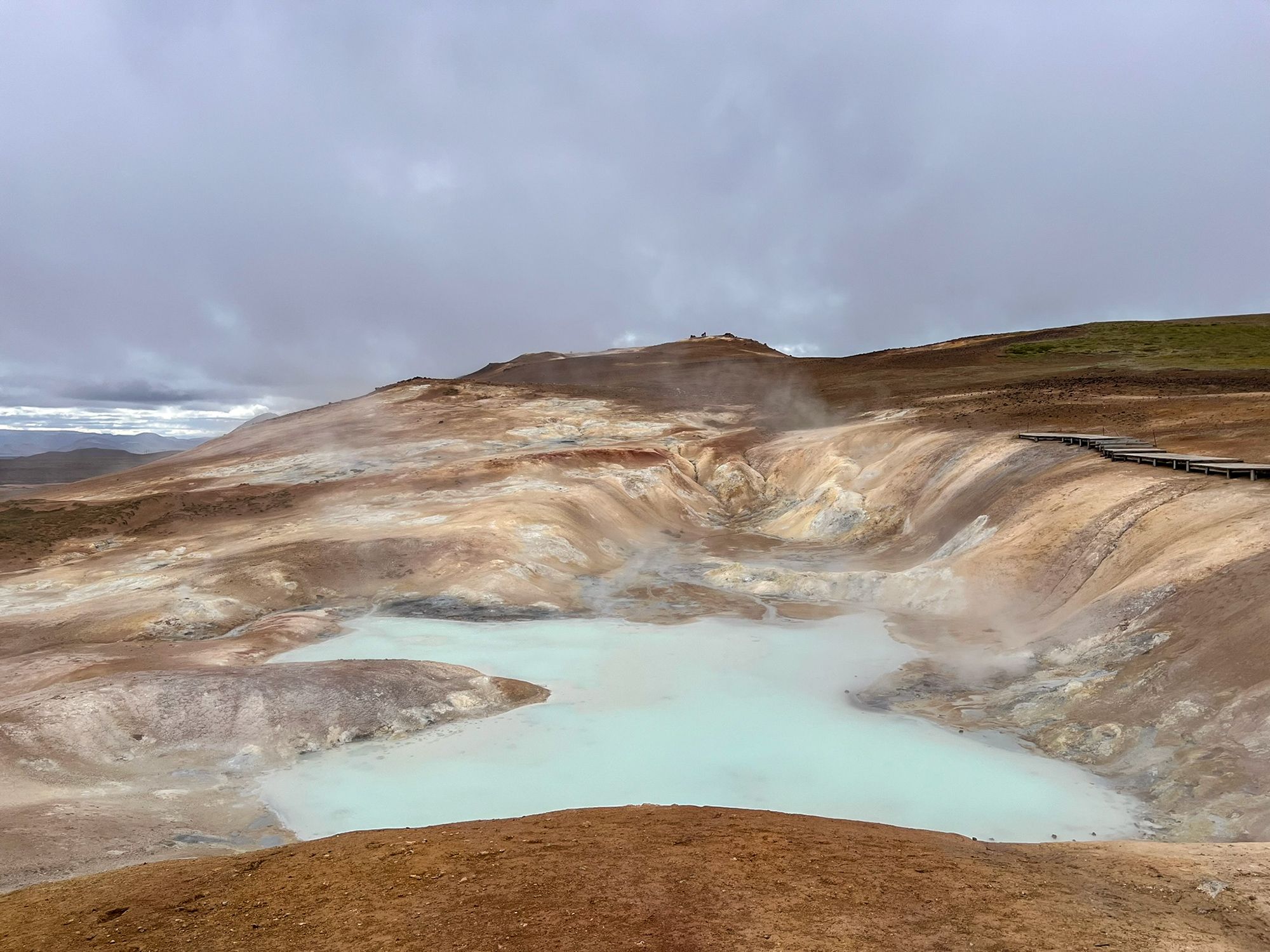 On the way to Leirhnjúkur :)