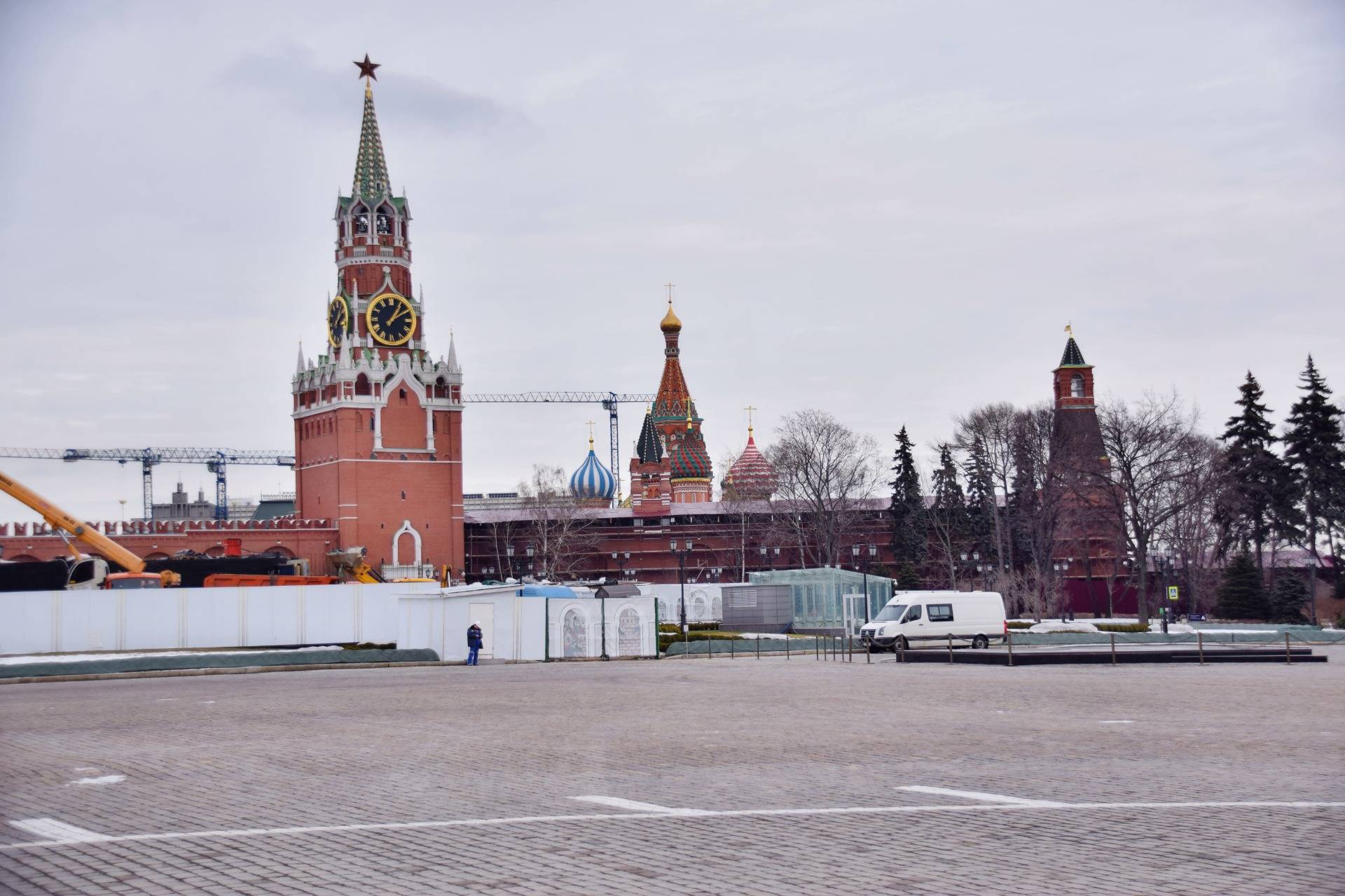 A Little Walk Through The Moscow Kremlin