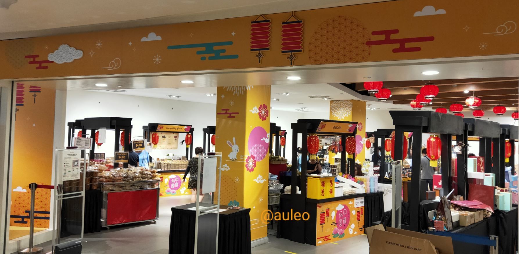 MARKET FRIDAY | Mooncake Shopping, Singapore