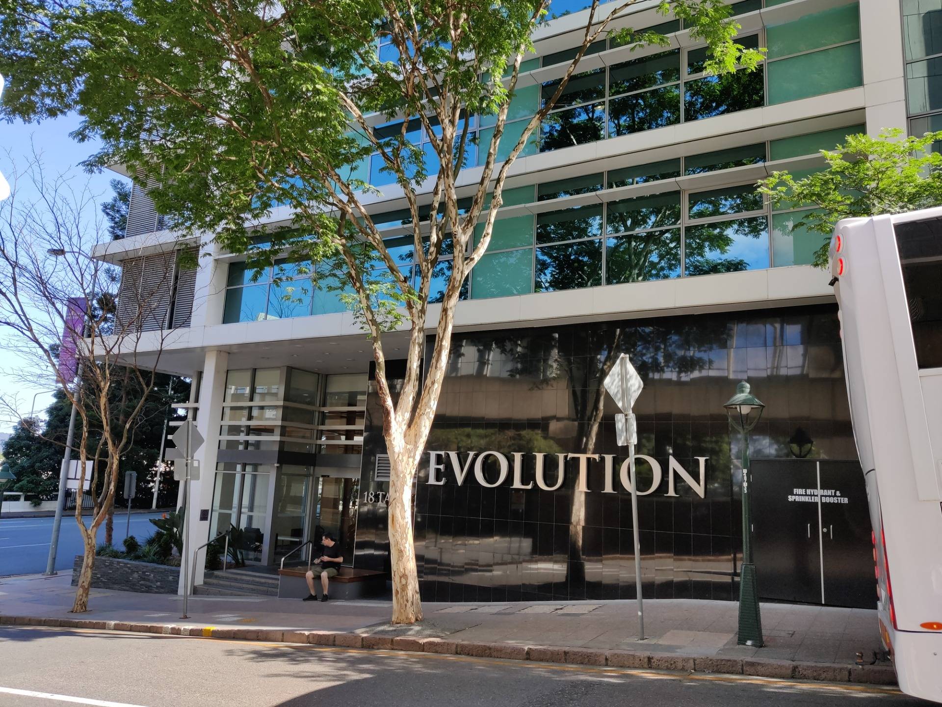 Evolution Apartments: Brisbane (AUSTRALIA)