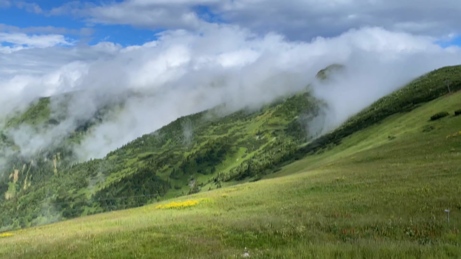 Unforgettable Adventure in the Malá Fatra Mountains: Veľký Rozsutec & Veľký Kriváň Peaks / Slovakia