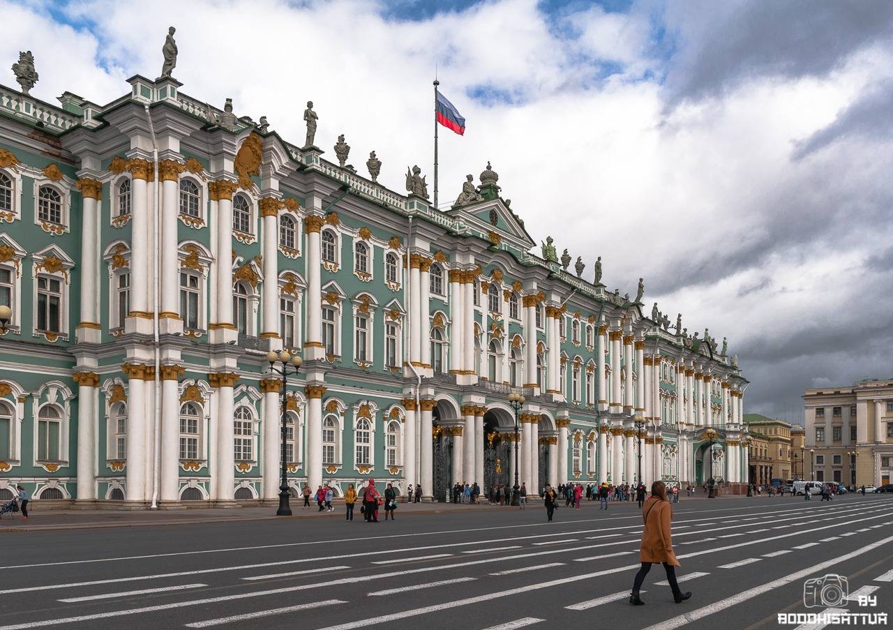 Wednesdaywalk: Walking in St. Petersburg. Palace Square and the Hermitage