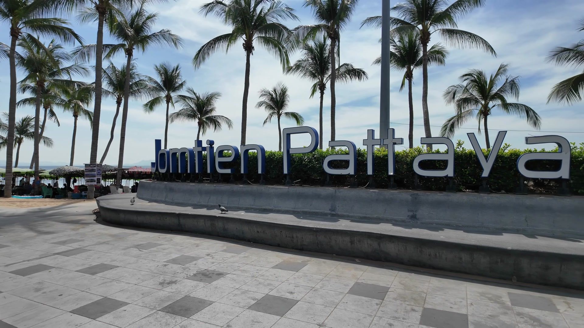 A Walk Along Jomtien Beach