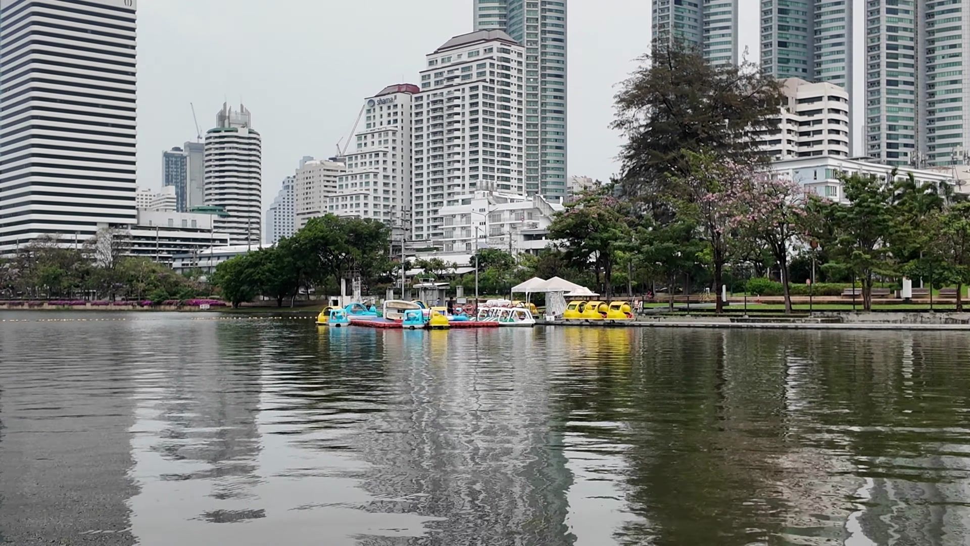 First Day of Our Bangkok Trip: Benchakitti, Lumphini and Central World