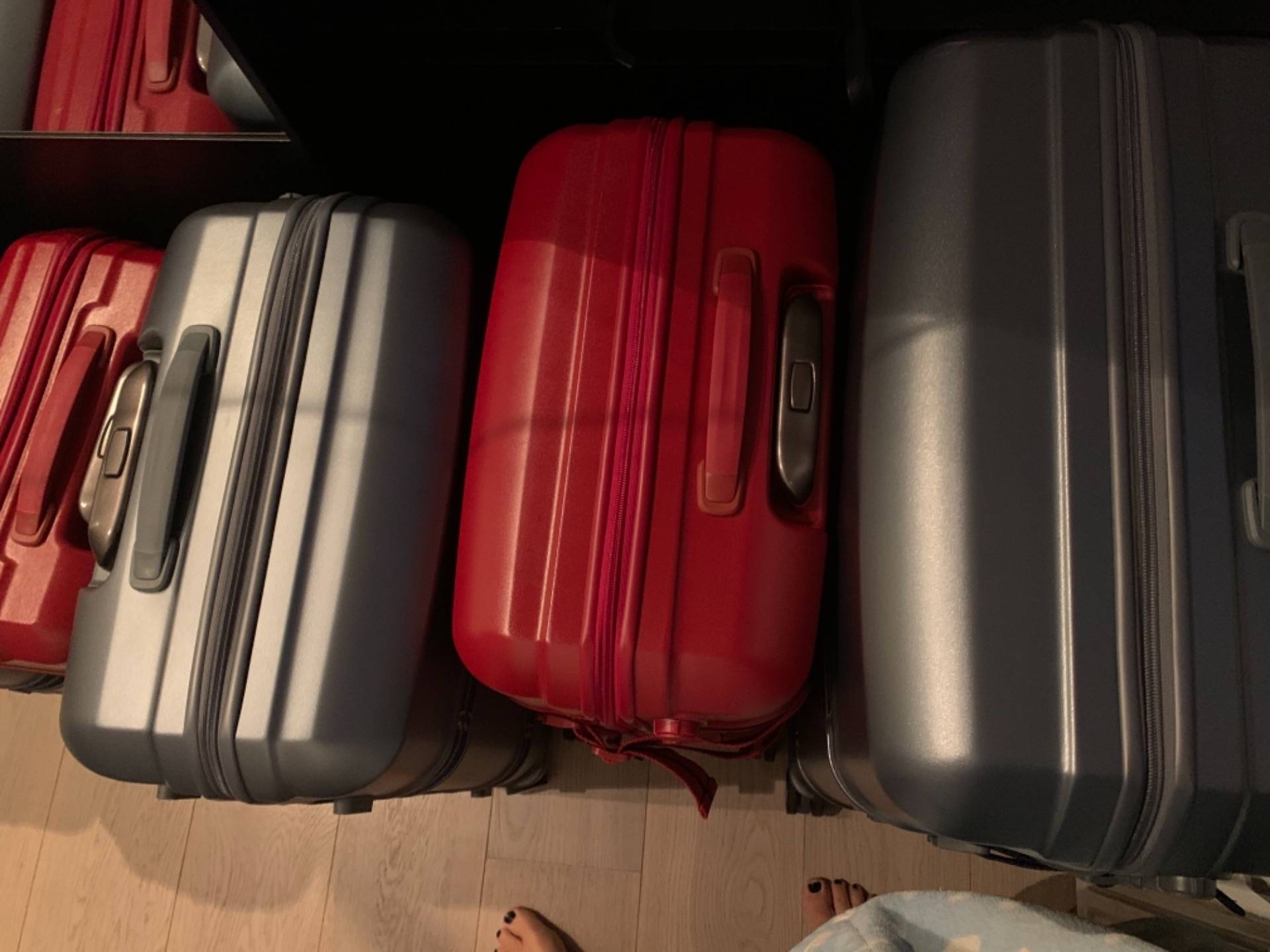 # source : my personal suitcases and my toes in the picture