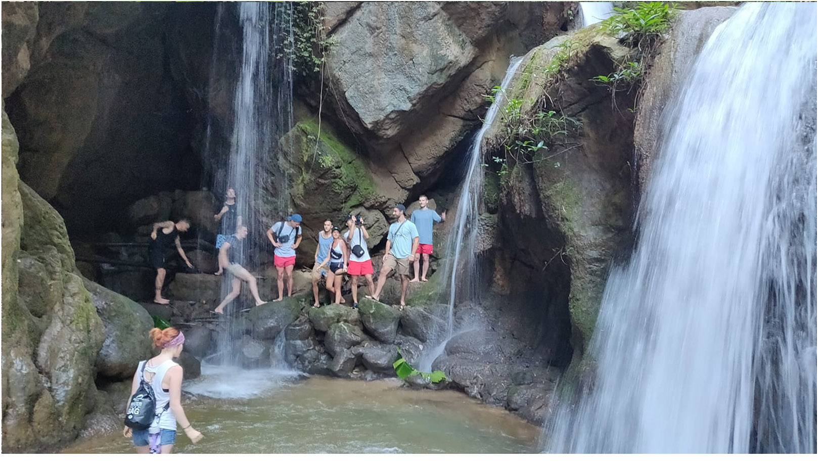 A big group, a rare sight at Hua Chang Waterfalls