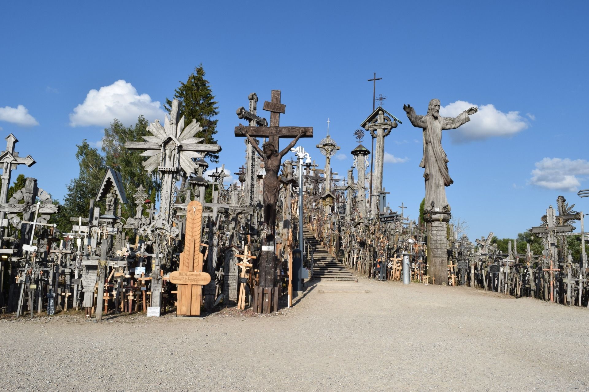 Crosses of all sizes