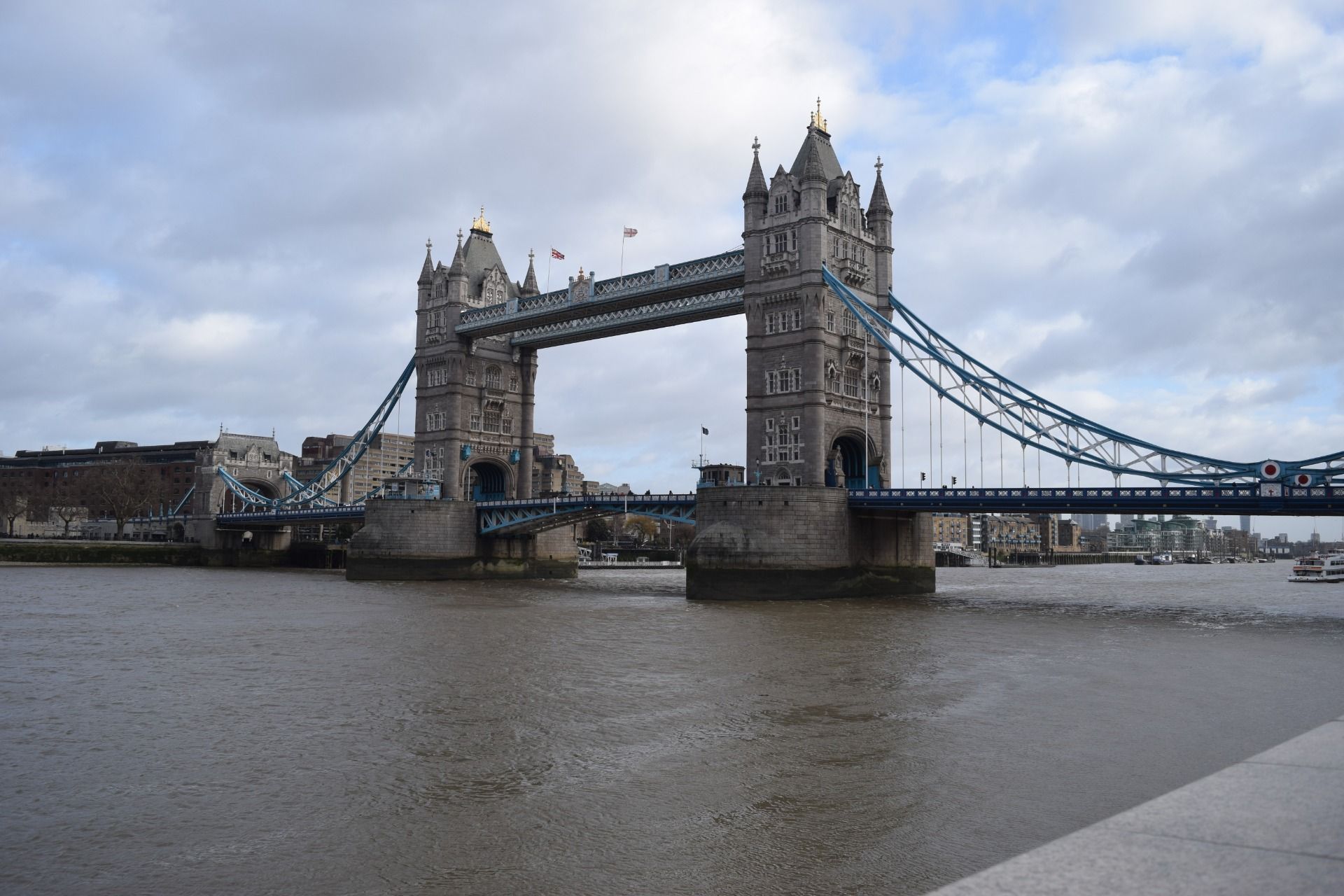 London Bridge