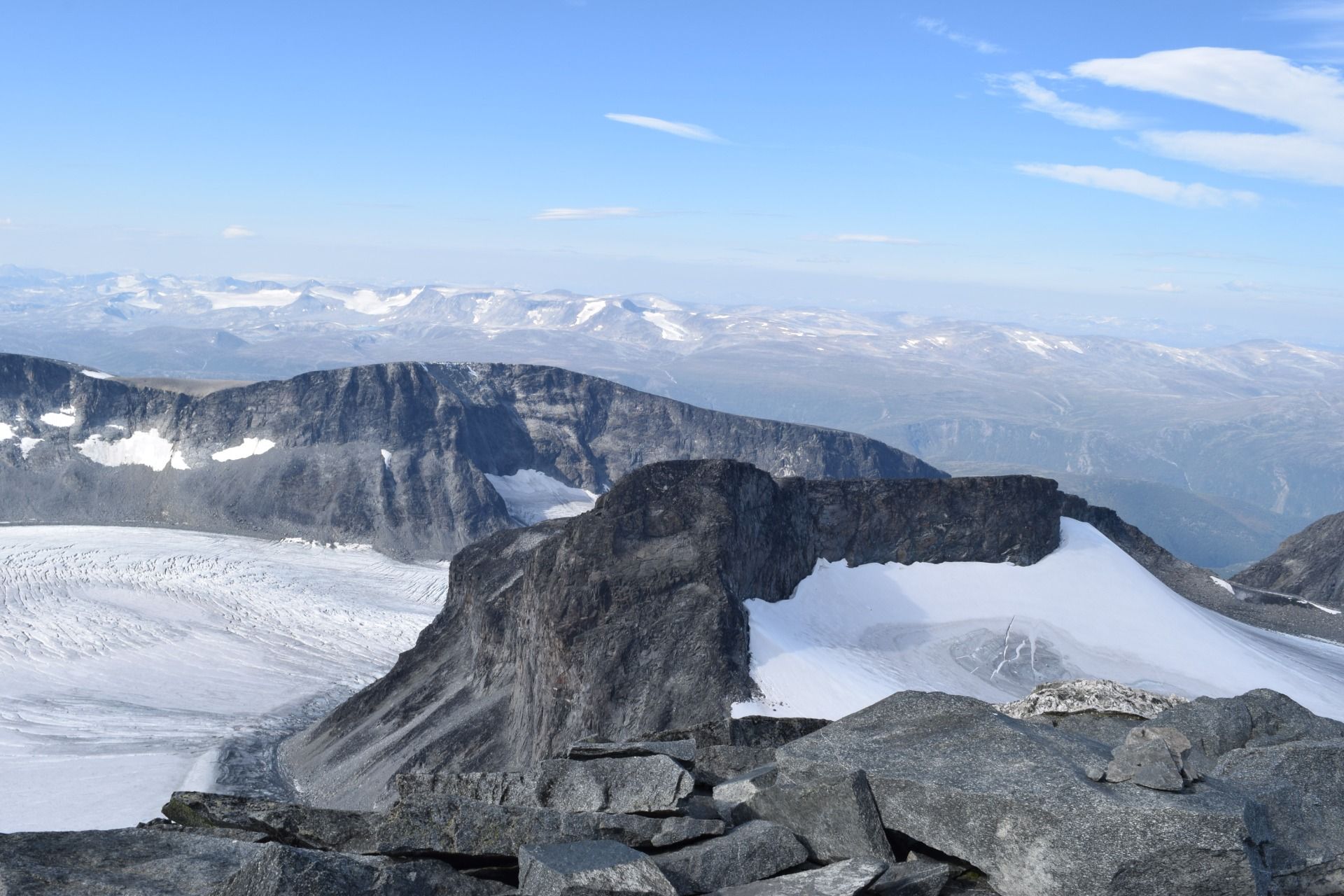A view from Gladhoppigen