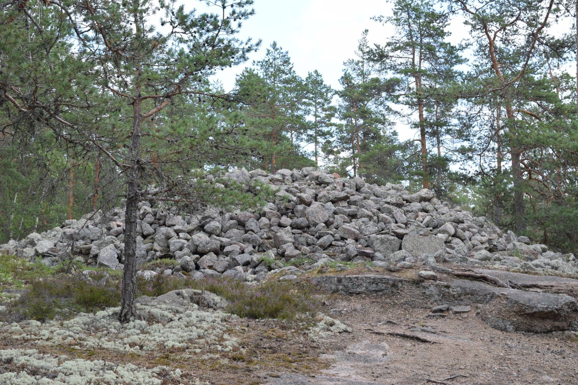 Sammallahdenmäki - Bronze age burial site in Finland
