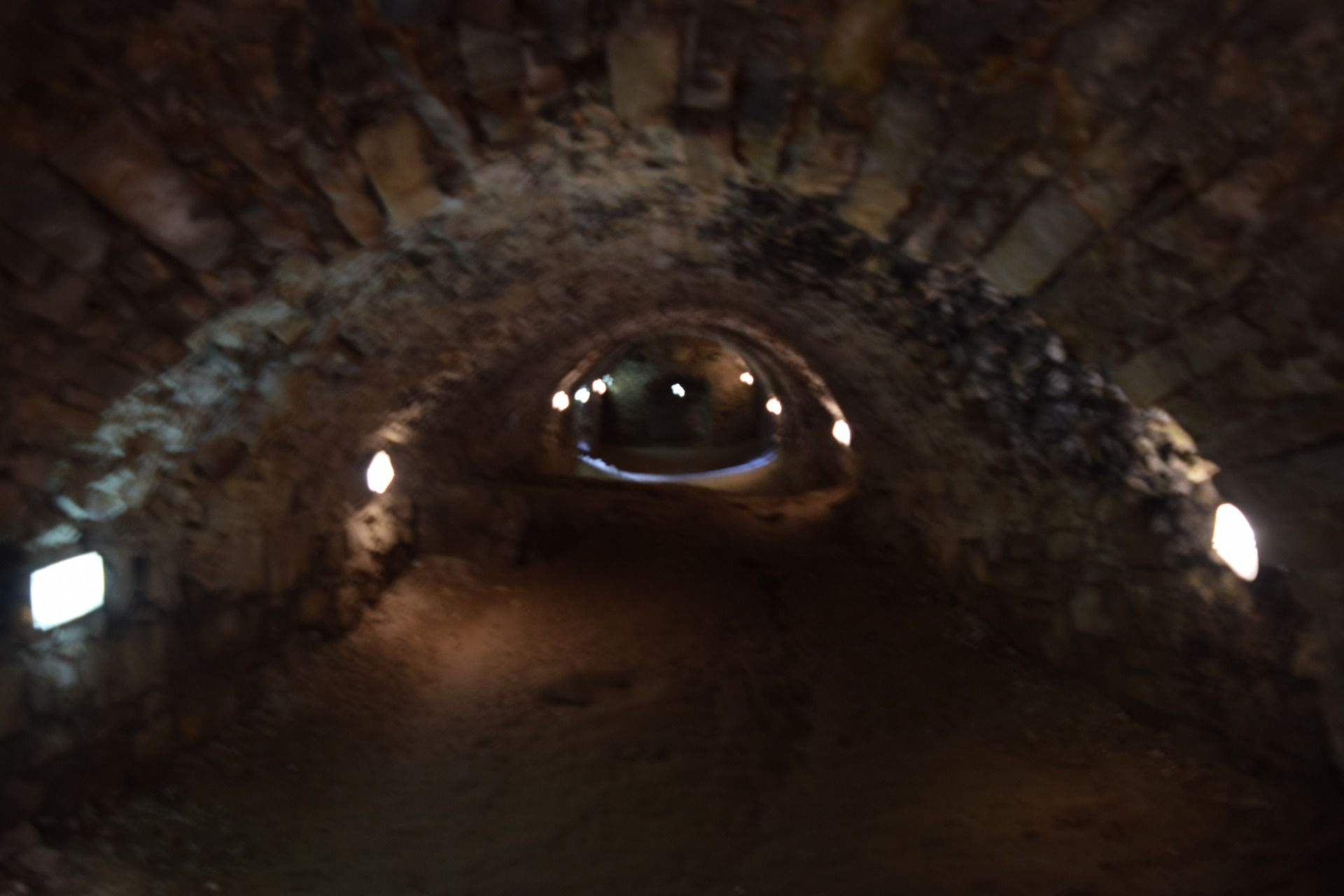 Its getting dark down here...