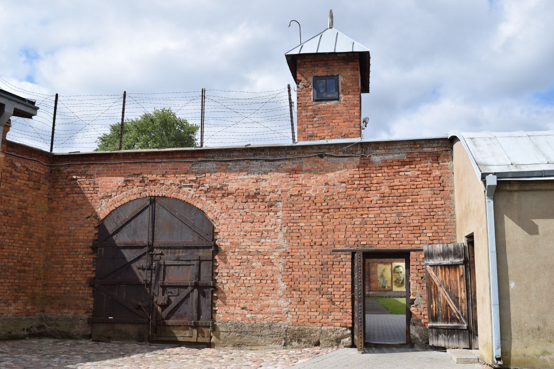 The entrance to Ninth Fort