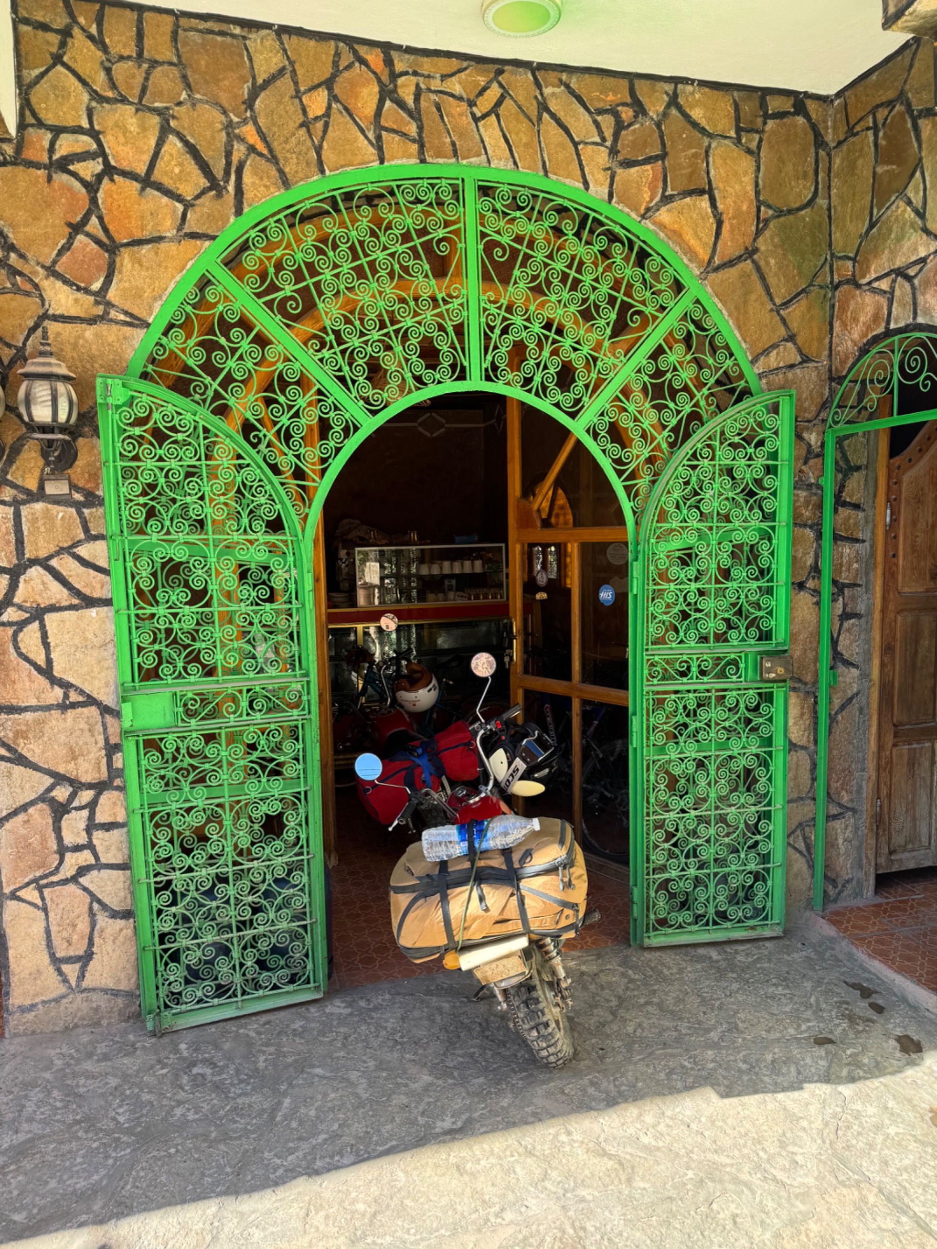 Restaurant parking