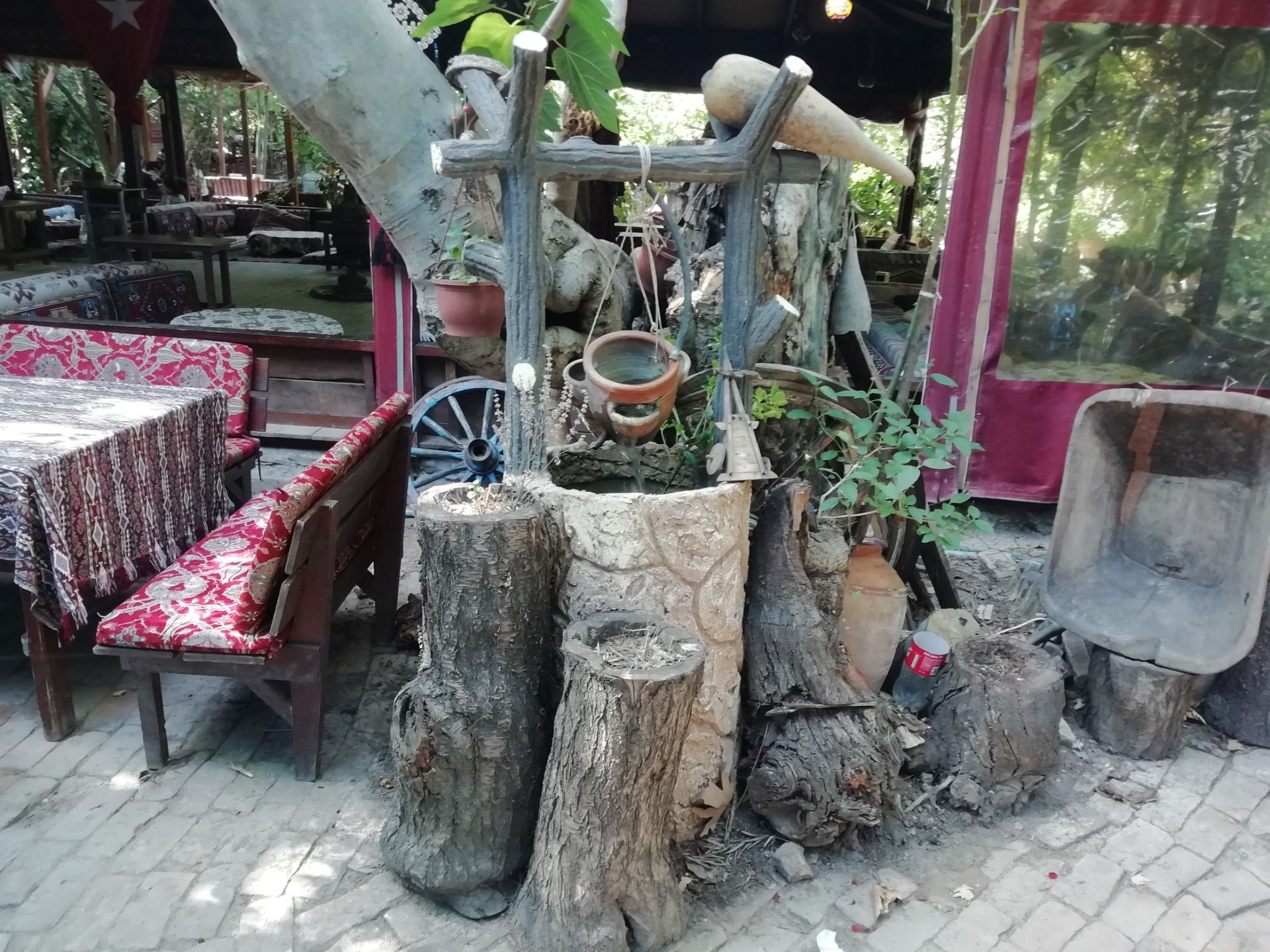 Artificial water well. It looks very nice. :)