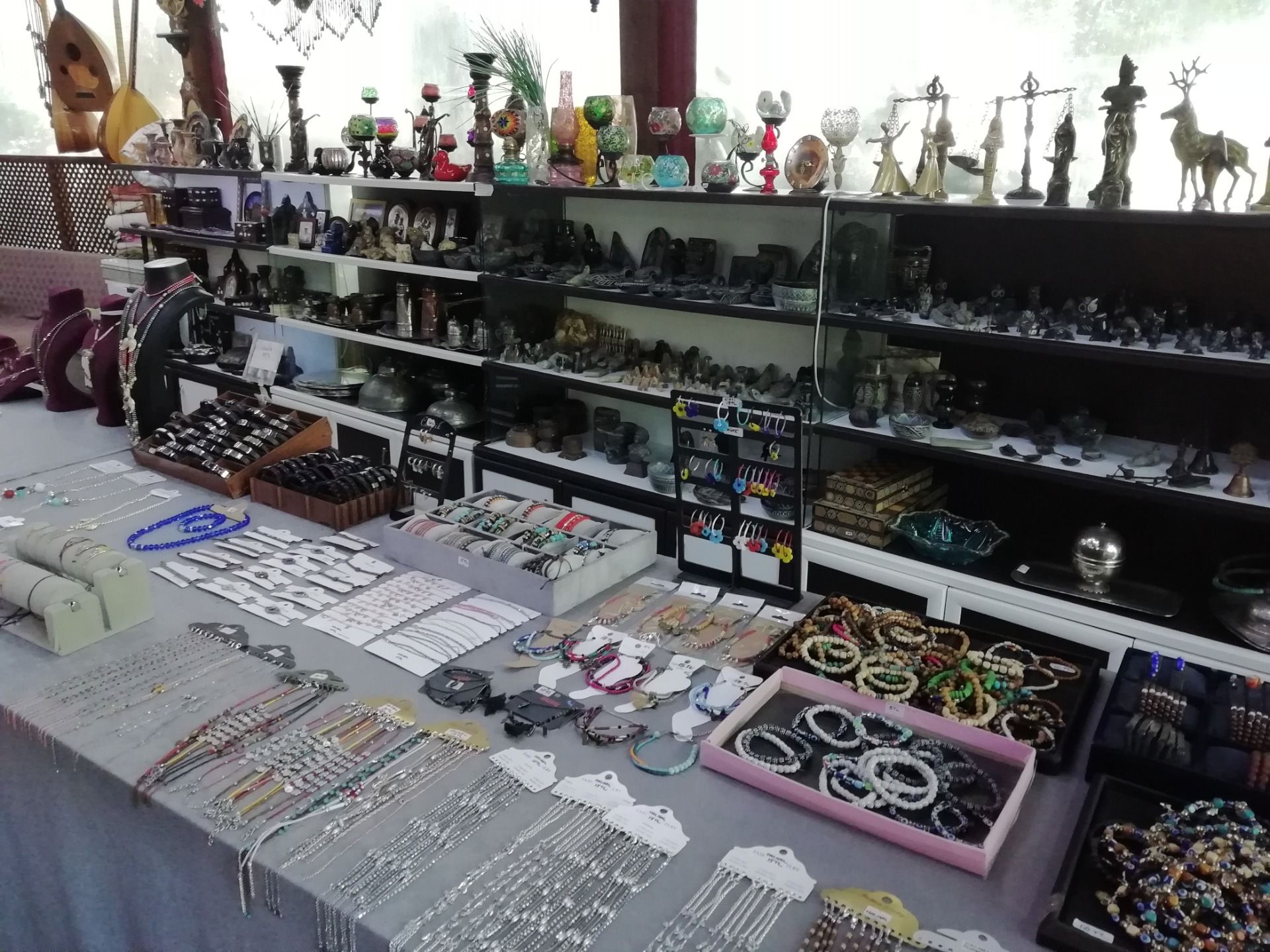 A few Jewelry. There are many beautiful items. :)