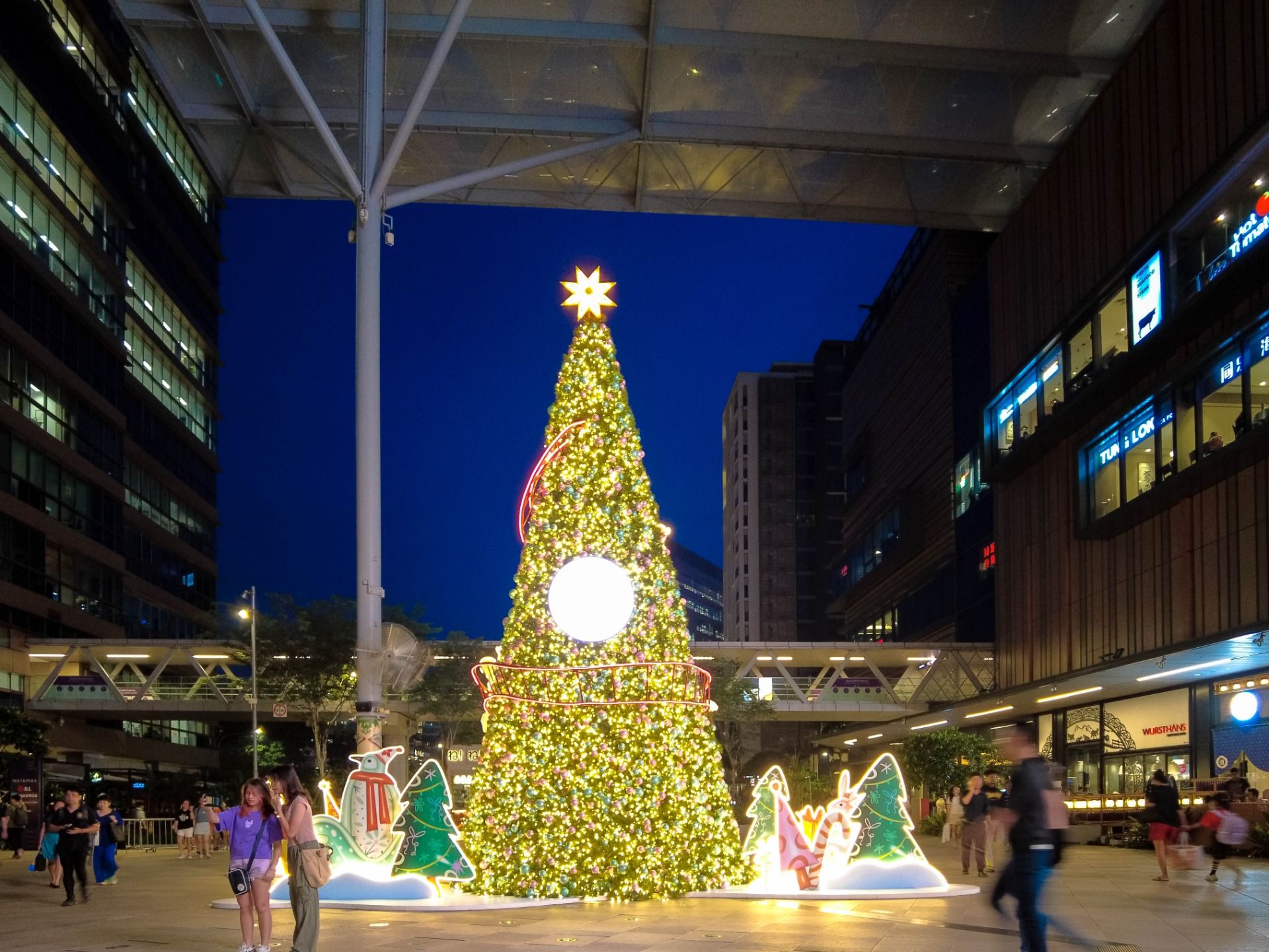 Exploring the Festive Vibes of Paya Lebar and SingPost Centre
