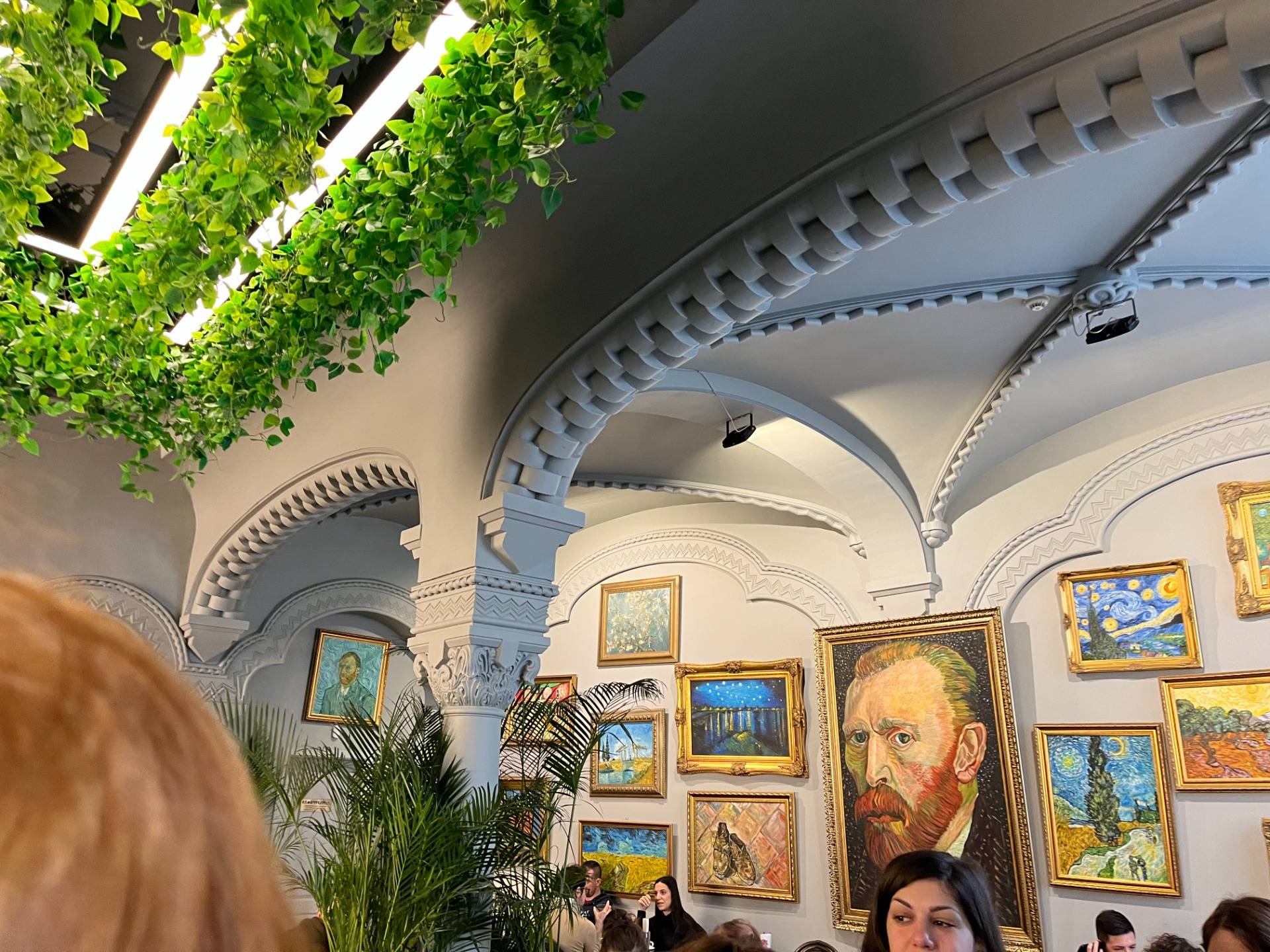 The Van Gogh Cafe. Romulus unfortunately unpictured.