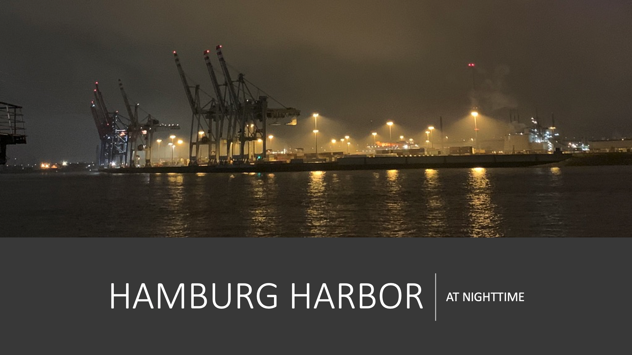 Enjoy Hamburg at night time