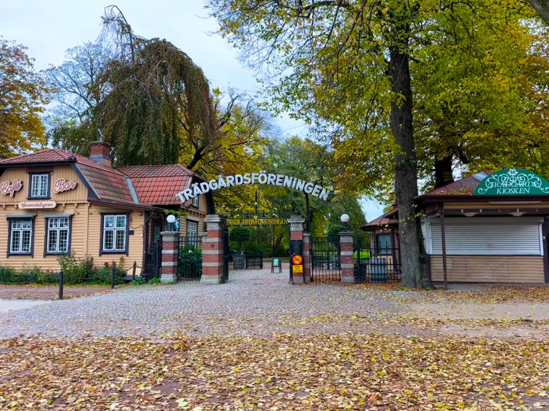 The entrance to The Garden Society of Gothenburg.