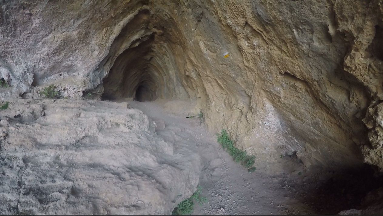 ”The Hole” close up (2).