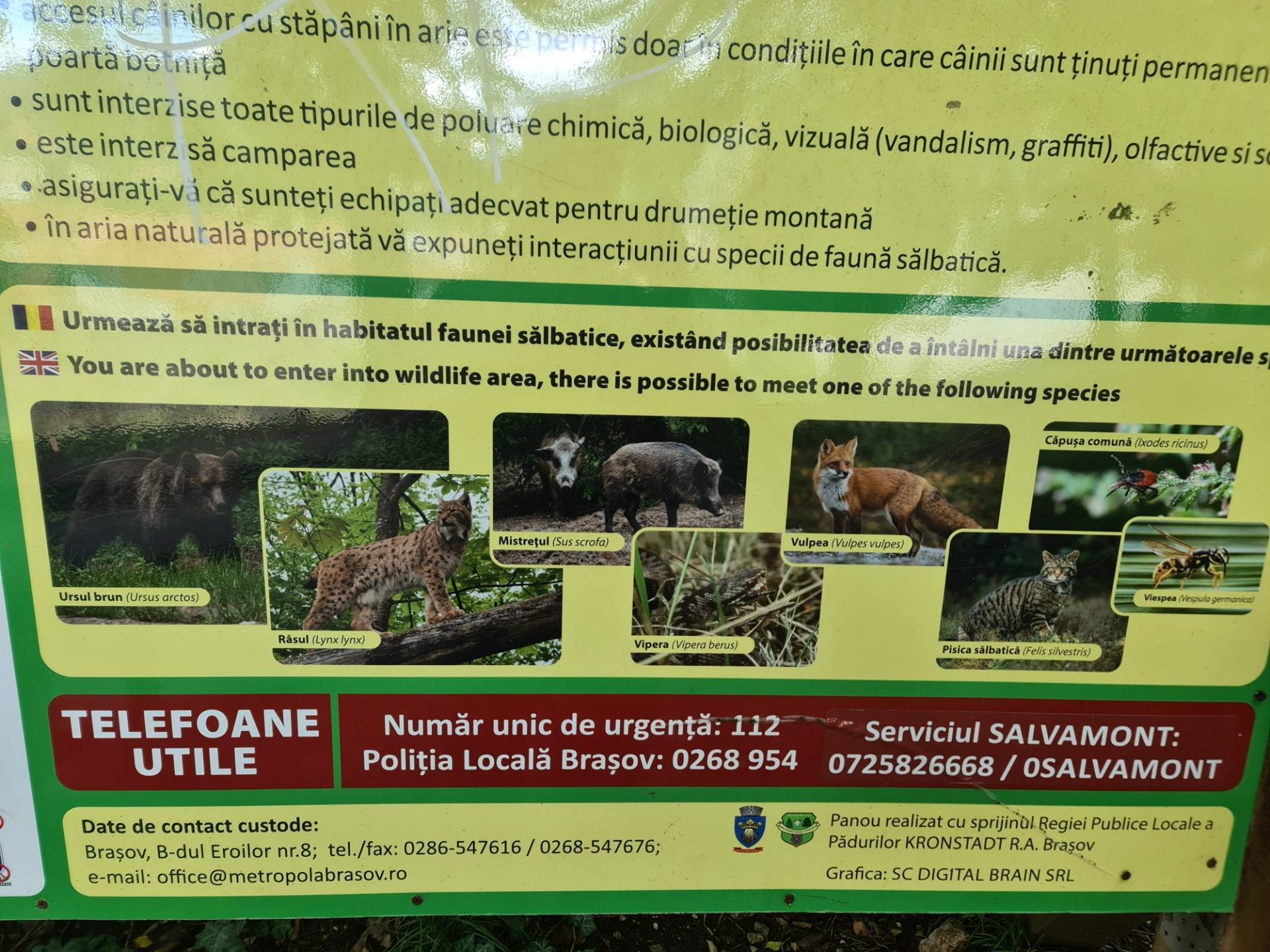 They also warn you that you’re about entering a wildlife area with brown bears among the species inside it.