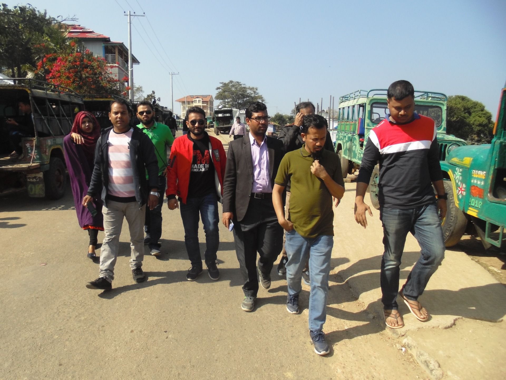 Going to restaurant for lunch