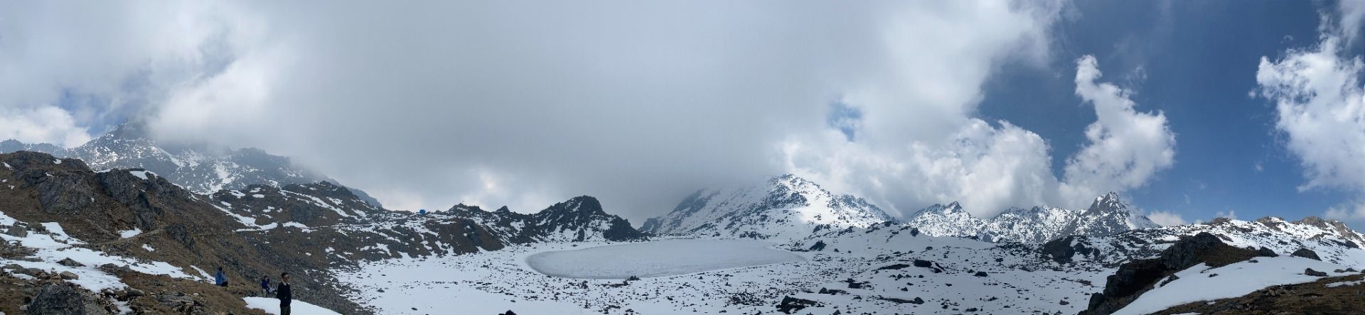 Beyond Gosanikunda : The Unexpected Beauty of Frozen Suryakunda 