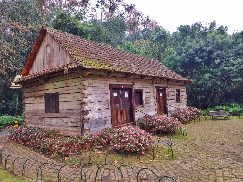 Visiting a Polish settlement museum in Curitiba, Paraná, Brasil