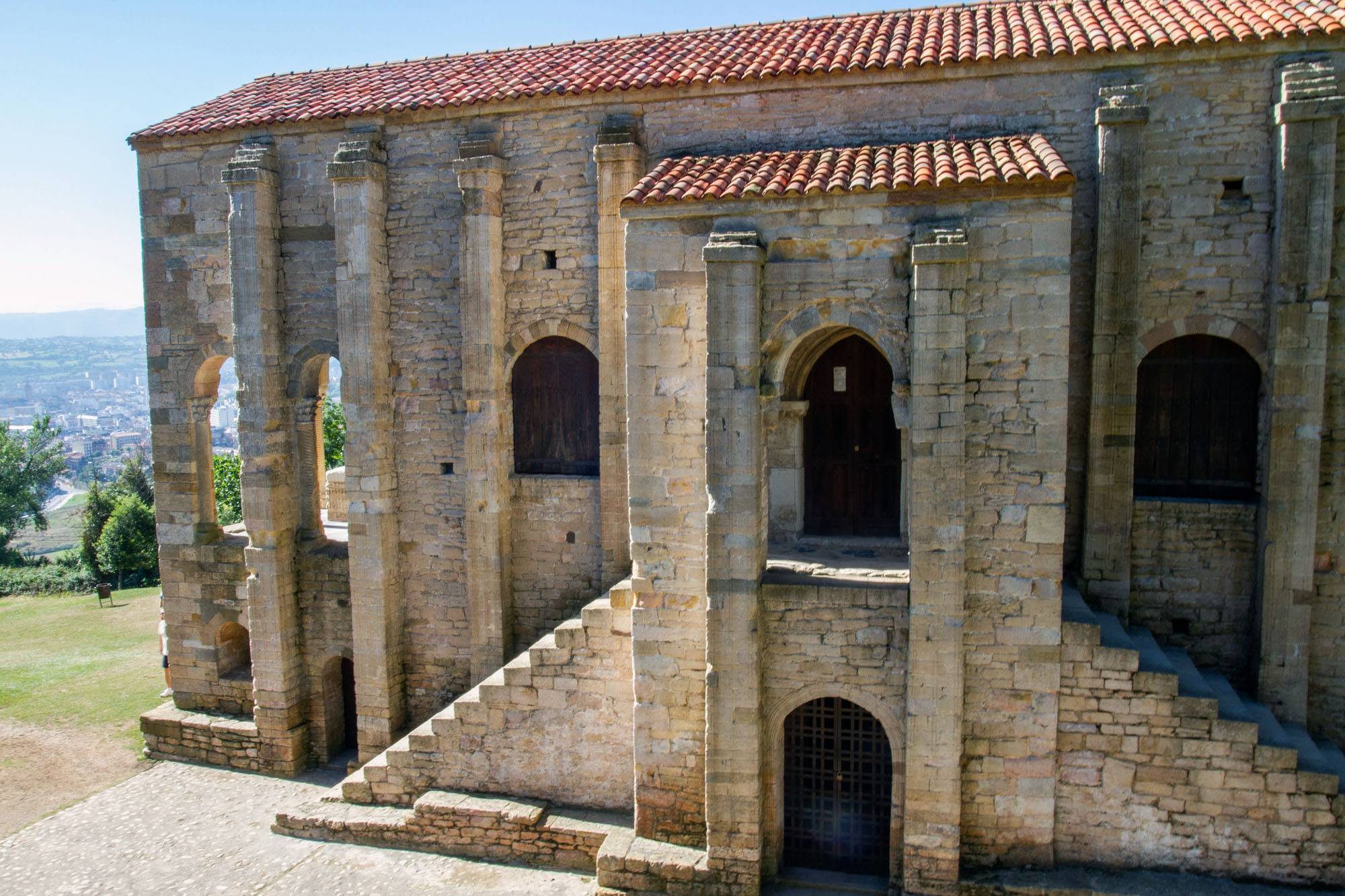 Santa María del Naranco
