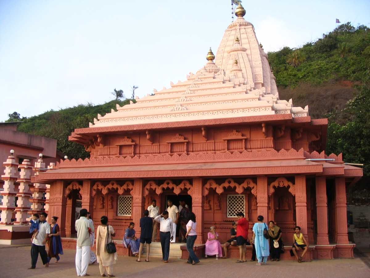 A Scenic Escape: Budget Travel from Mumbai to Ganpatipule